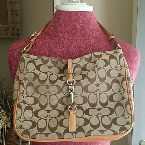 Coach Handbags - Coach small bag with wallet